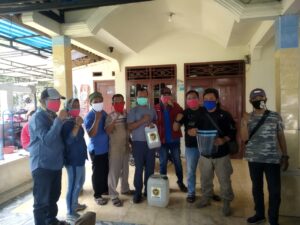 Relawan BINDA Dan Himpunan Jurnalis Cisadane Berikan Disinfektan