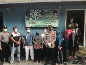 Yayasan Pembinaan Yatim Piatu Al-Khoir, Terima Sembako Dan Santunan dari Kapolsek Muara Baru