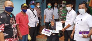 Pemerintah Desa Renged Kecamatan Kresek Salurkan BLT Desa Secara Door To Door