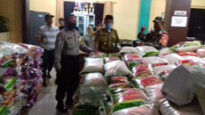 *Kelurahan Pakuhaji Terima Bantuan Sembako dan Makanan Siap Saji dari Presiden RI*