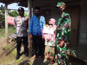 Pemdes Ranca Ilat Salurkan BLT-DD Tahap 2 Secara Door To Door