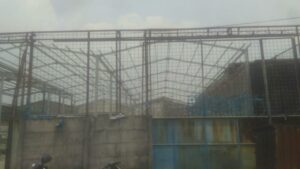 Sudin Citata segel dan gembok dua bangunan bermasalah dipergudangan Miami