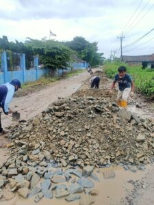 Jalan Raya Maja Kopo Cikande Rusak Parah, PT.SETIA RAYA MANDIRI, Lakukan Pengurugan