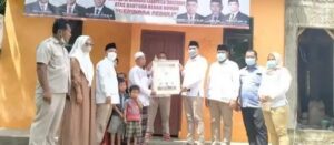 Ketua DPC Gerindra Kabupaten Tangerang Berikan Kunci dan Resmikan Rumah Warga Desa Sodong di HUT Gerindra ke-13