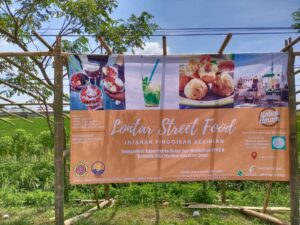 Melalui Swadaya, Pemdes Lontar Bangun Lontar Street Food