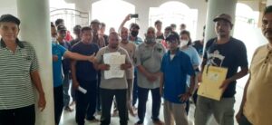 Tuntut Keadialan, Warga Perumahan Bumi Pasir Limus Akan Lapor Polisi.