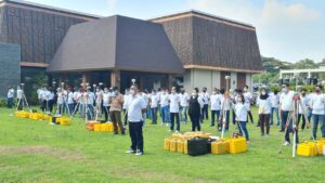 Monitor Beban Kerja Petugas dan)Monitor Beban Kerja Petugas dan Ketersediaan Alat Ukur, Kanwil BPN Provinsi Banten Gelar Apel.