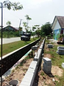 Proyek Pemagaran SDN 2 pasir kembang Diduga Gunakan Dana Bos, Dindik Diminta Segera Periksa.