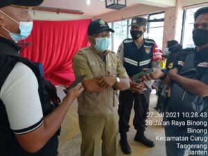 Kegiatan Vaksinasi Di Kelurahan Binong Berjalan Dengan Lancar Tertib Dan Aman