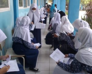 Ingin Cepat Pembelajaran Tatap Muka, Ratusan Pelajar SMPN 1 Kosambi Di Vaksinasi Merdeka
