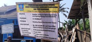 DI DUGA LUPUT DARI PENGAWASAN PROYEK REHABILITASI RUMDIN TIRTAYASA DI SOROT