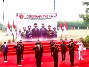 *Kapolda Banten Ikuti Upacara HUT TNI Ke-76 Melalui Video Conference*