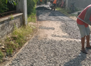 Proyek Hotmix Di Pagenjahan Tanpa Papan Proyek, Pengawas Kecamatan Dipertanyakan