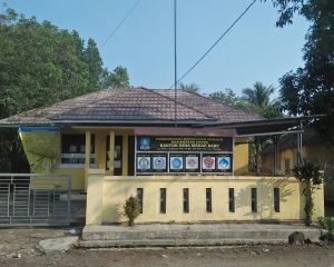 Ketua RT dan RW Desa Mekar Baru Meradang. 6 Bulan Tak Terima Honor