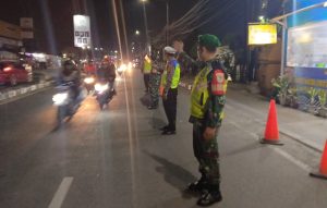 Jelang Tahun Baru, Koramil 0602-05/Cipocok Jaya dan Polsek Tetap Siaga di Pos Pam