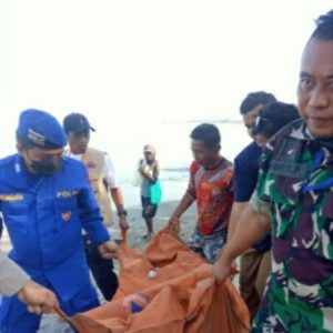 Ada luka di Kepala, Mayat Misterius Ditemukan Tewas di Pantai Cinangka