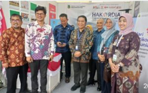 Puncak Peringatan HAKORDIA 2023, Pj Gubernur Banten Tinjau Stand Pelayanan Publik