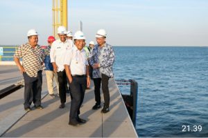 Pastikan Ketersediaan Bahan Produksi Beras Jelang Nataru, Al Muktabar Tinjau Kawasan Industri Terpadu Wilmar