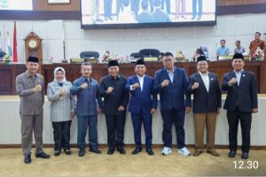 Tiga Raperda Usul Gubernur dan DPRD Banten Disetujui