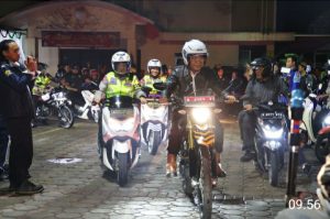 Pj. Gubernur Banten Al Muktabar Pantau Malam Natal 2023 Bersama Forkopimda