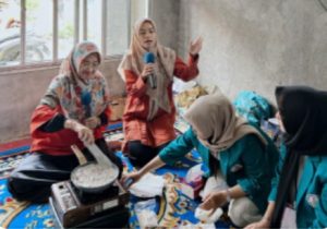 Mahasiswa PKN Kampus Faletehan Serang Adakan Penyuluhan Imunisasi dan Stunting