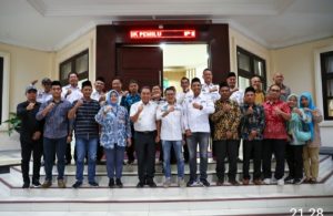 Pj. Gubernur Banten Rakor Penggunaan Bankeu Bersama Apdesi