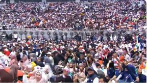 Massa Pendukung Anies-Cak Imin Padati JIS, Jakarta Nyaris Lumpuh