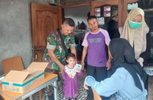 Babinsa Koramil 0602-16/Ciruas dan Kader Posyandu Gelar Program Percepatan Penurunan Stunting