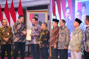 Cegah Potensi Kejahatan, Menteri AHY Resmikan Implementasi Sertipikat Tanah Elektronik di Jateng