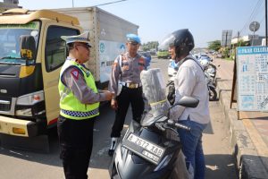 Hari kedua Ops Patuh Maung 2024, Ditlantas Polda Banten Berikan Teguran