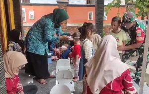 Babinsa Koramil 0602-16 Ciruas dan Bidan Desa Kolaborasi Cegah Stunting