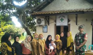 Di Desa Sukadana, Babinsa Koramil 0602-12/Ciomas Sukseskan PIN Polio 2024