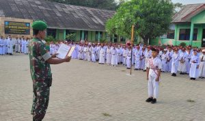 Babinsa Koramil 0602-10/Pontang Berikan Materi Wasbang di SDN 2 Lebak Kepuh