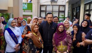 Kunjungi Kantah Kabupaten Gresik, Menteri AHY Motivasi Garda Terdepan Kementerian ATR/BPN