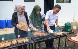 Baik Untuk Tumbuh Kembang Anak, Pj. Gubernur Banten Ajak Masyarakat Gemar Makan Ikan