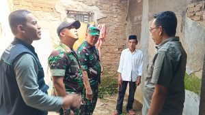 Danramil 0602-07/Waringin Kurung dan Kades Melati Berikan Kabar Gembira Bagi Penerima Rutilahu