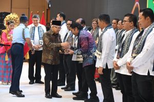 Daerah Zero Terorisme, Pj Gubernur Banten Terima Penghargaan RAN PE Award 2024