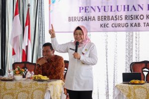 Penguatan Usaha Kecil, Plh Sekda Banten Virgojanti Sosialisasikan Pelayanan Izin Usaha