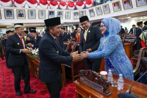 Pj. Gubernur Banten Al Muktabar Hadiri Pengucapan Sumpah Janji DPRD Kabupaten Tangerang