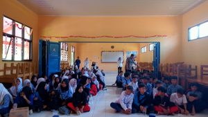 Tingkatkan Minat Untuk Sekolah, Kelompok 75 Kukerta UIN SMH Banten Gelar Seminar Motivasi Pendidikan