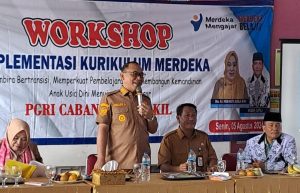 Tingkatkan Kualitas Pembelajaran, PGRI Kecamatan Citangkil Gelar Workshop Implementasi Kurikulum Merdeka
