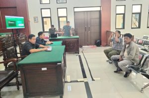 Silang Pendapat Hukum Antara Ketua JNI Banten dan Hakim PN Pandeglang Terkait Putusan Perkara