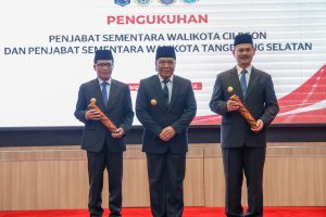 Al Muktabar Kukuhkan Pjs Wali Kota Cilegon dan Pjs Wali Kota Tangsel