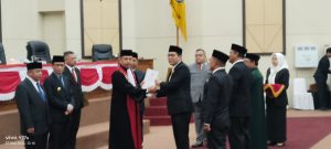 Resmi Dilantik, Rizki Khoirul Ichwan Sohidin dan Masduki Jadi Ketua dan Wakil Ketua DPRD Kota Cilegon