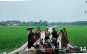 Pembangunann Jalan Rampung, Warga Desa Damping Gelar Do’a Bersama