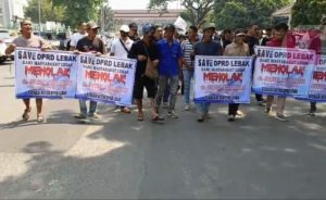 Masyarakat Tolak Keras dr. Juwita Wulandari Jadi Ketua DPRD Lebak