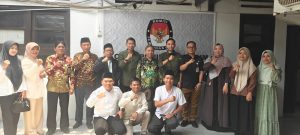 Dorong Pilkada Damai, FKUB Kabupaten Serang Jalin Silaturahmi Kelembagaan dengan KPU dan Bawaslu