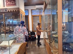 Pj. Gubernur Banten Tinjau Anjungan Banten TMII dan Hadiri KOPI Kemenpora RI