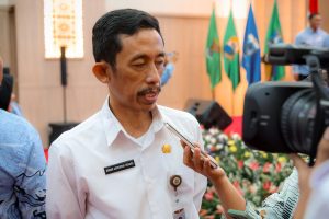 Pj. Sekda Usman Asshiddiqi Lantik Pengurus LKKS Banten Tahun 2024/2029