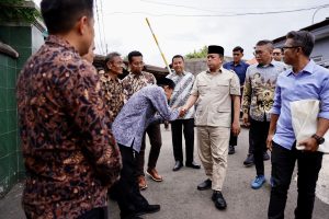 Jelang Perayaan Natal Menteri Nusron Serahkan Sertipikat Untuk Gereja 